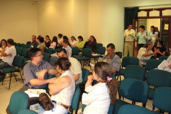 asamblea-006A86B0AE7-6E8A-5538-8DCF-B3ED7D8E5DA0.jpg